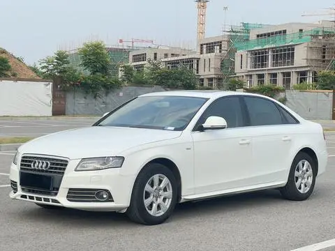 Audi A4L 2012