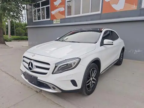Mercedes-Benz GLA 2016