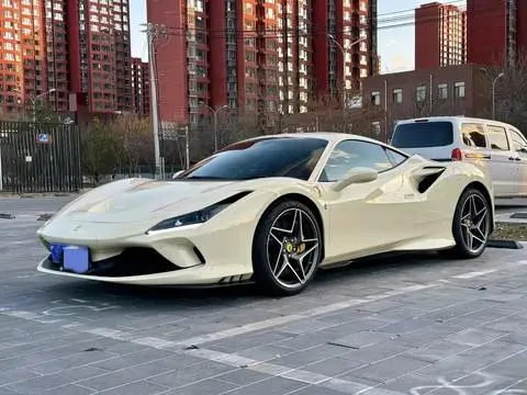 Ferrari F8 2019