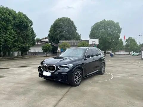 BMW X5 2021
