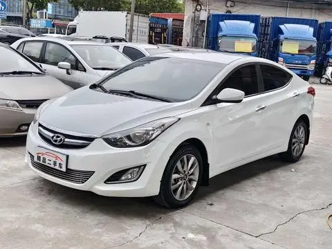 Hyundai Elantra Langdong 2015