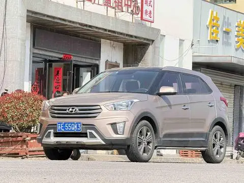 Hyundai ix25 2015