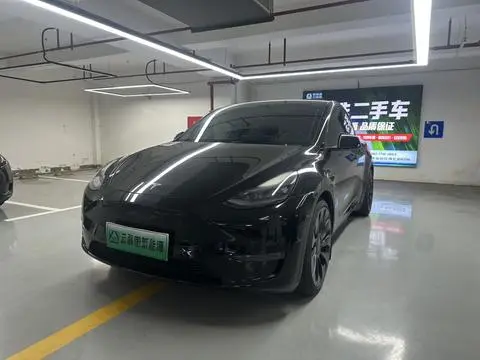 Tesla Model Y 2022