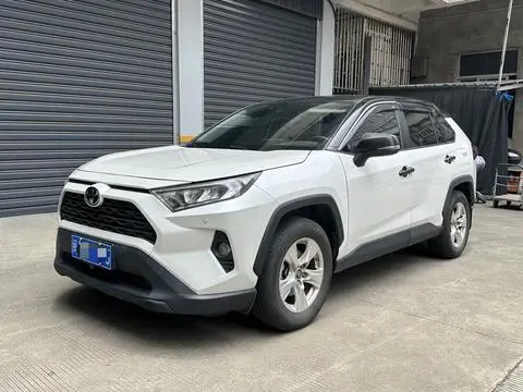Toyota RAV4 2021