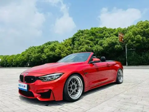 BMW M4 2014 — фото 1
