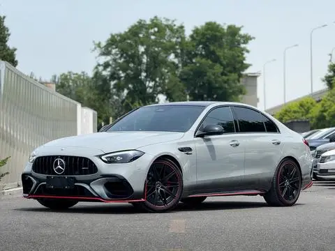 Mercedes-Benz C-Class AMG PHEV 2024 — фото 1