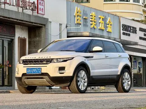 Land Rover Range Rover Evoque 2015 — фото 1