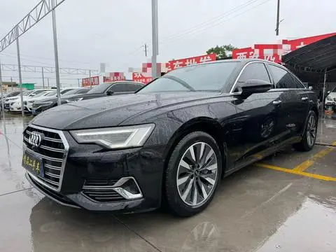 Audi A6L 2022