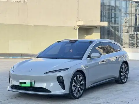 NIO ET5T 2023