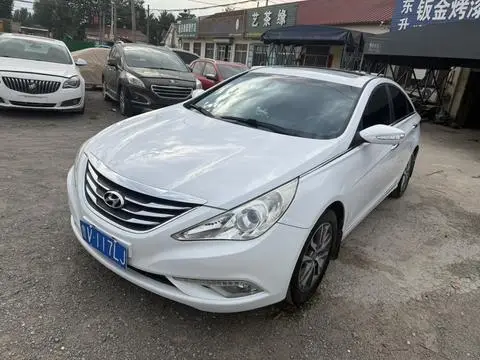 Hyundai 索纳塔八 2013