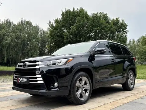 Toyota Highlander 2021