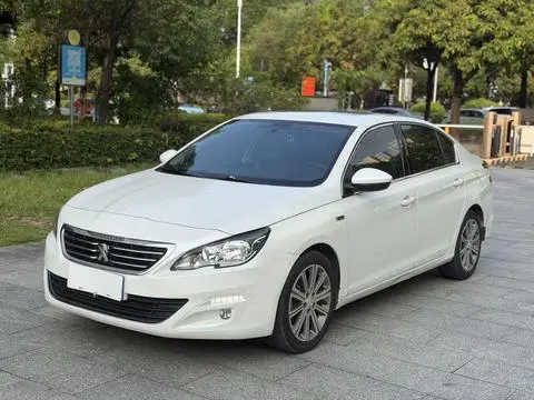 Peugeot 408 2015