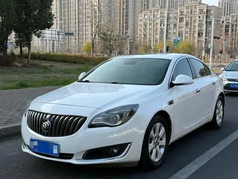 Buick Regal 2015 — фото 1