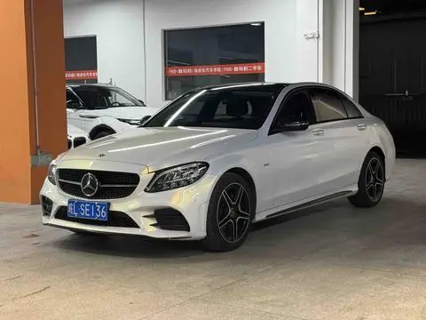 Mercedes-Benz C-Class 2021