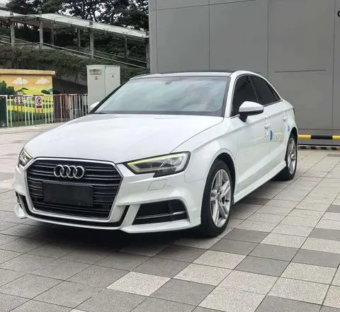 Audi A3 2019 — фото 1