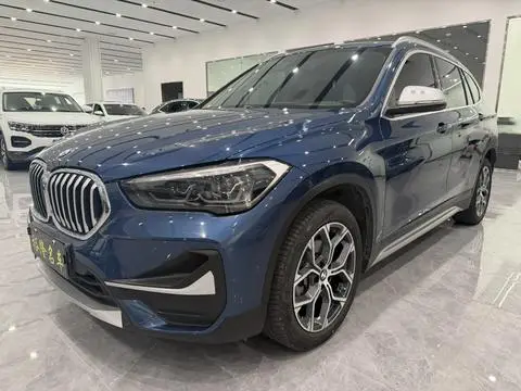 BMW X1 2022 — фото 1