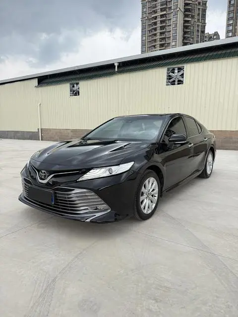 Toyota Camry 2019
