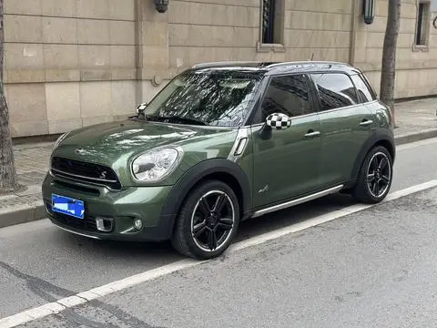 MINI COUNTRYMAN 2015