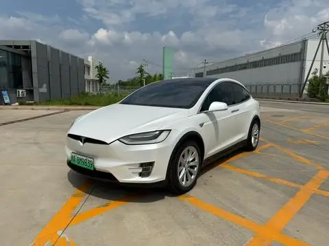 Tesla Model X 2016