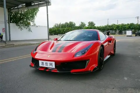 Ferrari 488 2018