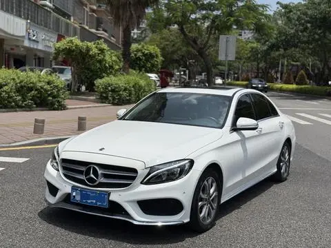 Mercedes-Benz C-Class 2018