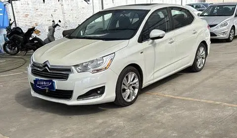 Citroën C4L 2014