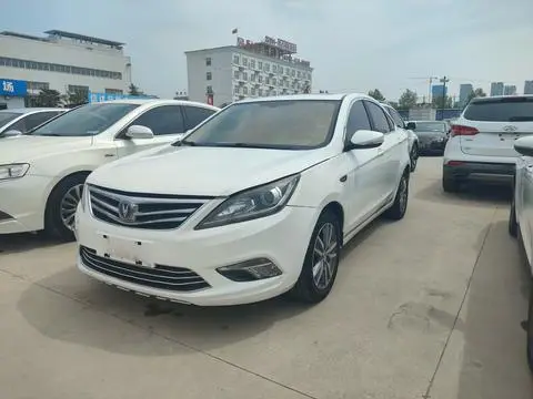 Changan Eado 2016 — фото 1