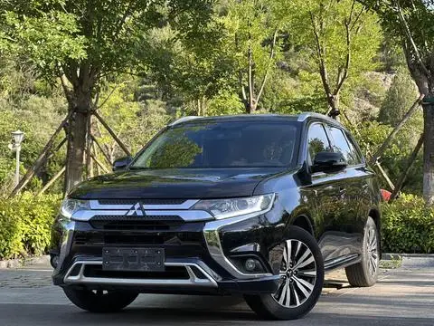 Mitsubishi 欧蓝德 2021