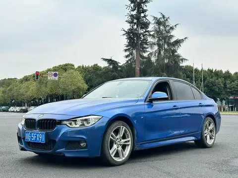 BMW 3 Series 2018 — фото 1