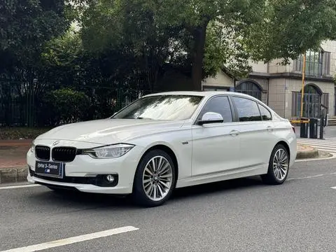 BMW 3 Series 2019 — фото 1