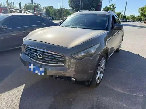 Infiniti FX 2010