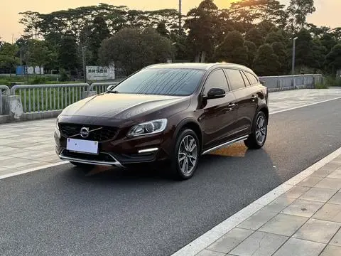 Volvo V60 2017