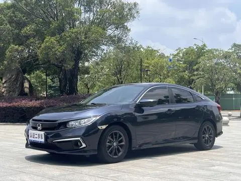 Honda Civic 2019 — фото 1
