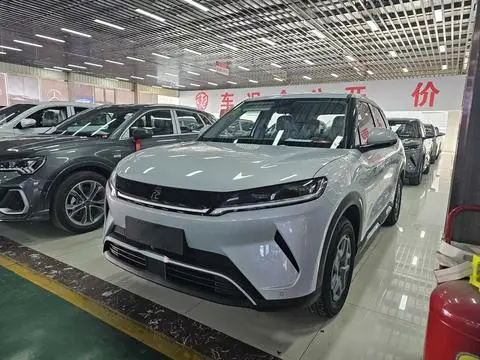BYD 元UP 2025