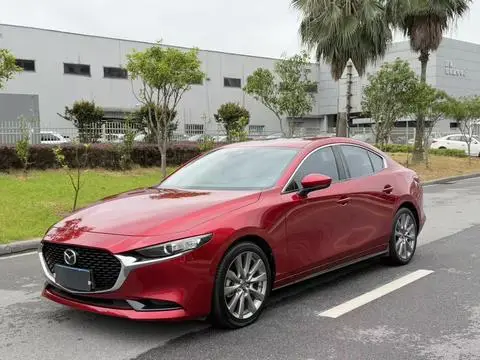 Mazda 3 昂克赛拉 2021 — фото 1