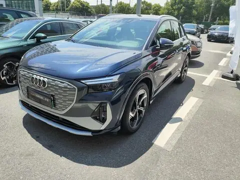 Audi Q4 e-tron 2024