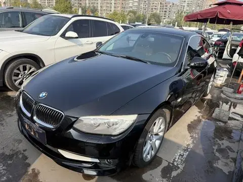 BMW 3 Series 2011