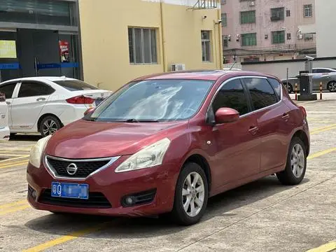 Nissan 骐达TIIDA 2011