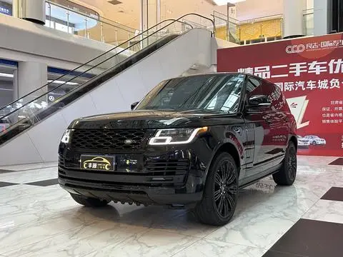Land Rover 揽胜 2022 — фото 1