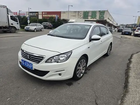 Peugeot 408 2016
