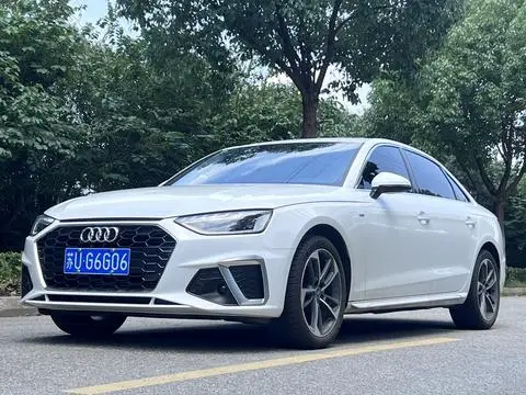 Audi A4L 2023 — фото 1