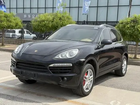 Porsche Cayenne 2011