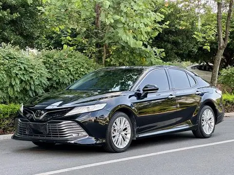 Toyota Camry 2019