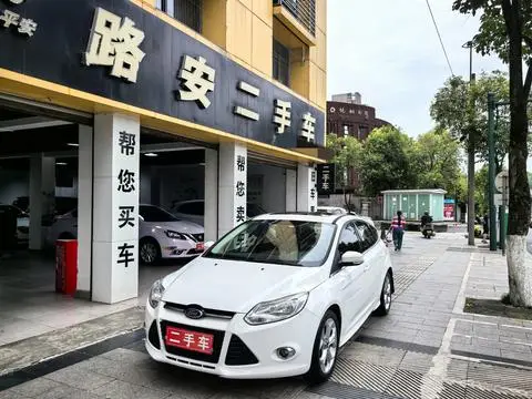 Ford Focus 2012