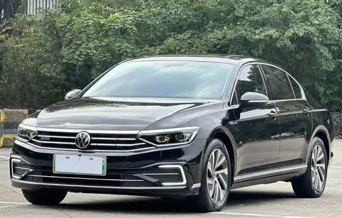 Volkswagen MagotanPHEV 2022