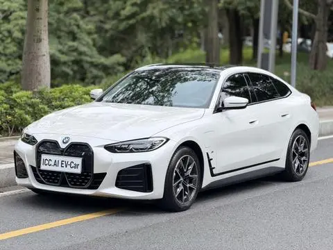 BMW i4 2023