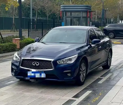 Infiniti Q50L 2018