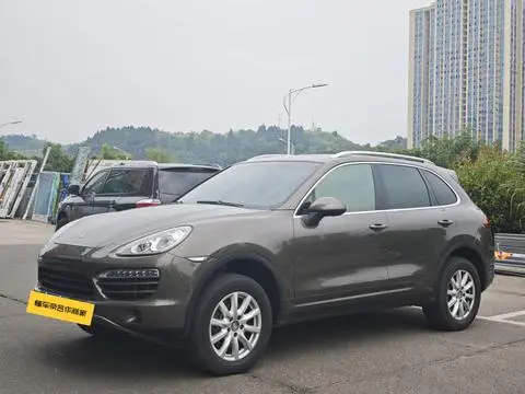 Porsche Cayenne 2011