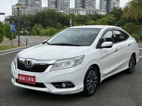 Honda Crider 2015