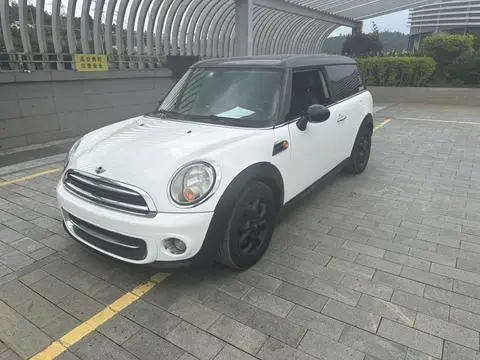 MINI COUNTRYMAN 2011
